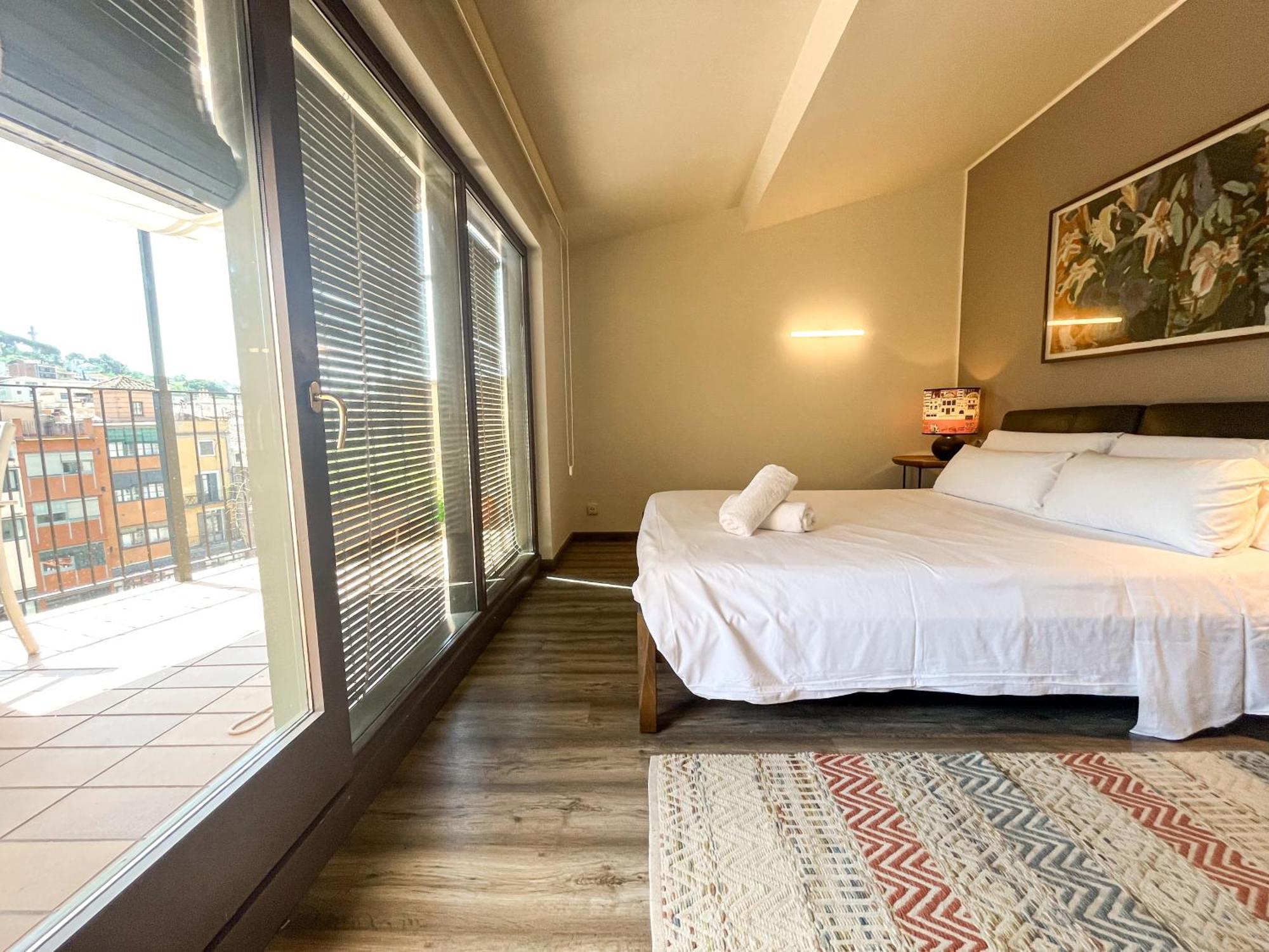 Sleep & Stay Luxury Top Floor Apt With Terrace Girona Dış mekan fotoğraf